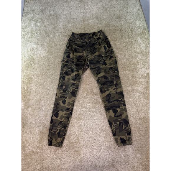 American Bazi Women's Cargo Pants Size Small Green Camo Dark Wash E202 - Picture 1 of 13